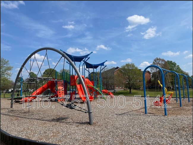 Foto del edificio - 2415 Ballentine Blvd