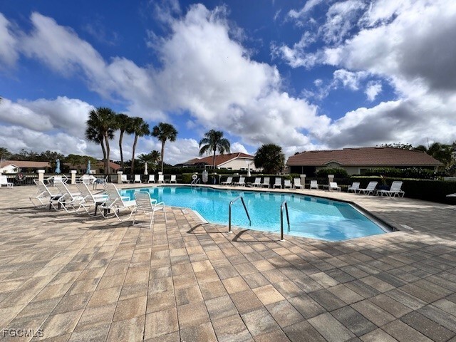 Primary Photo - 12870 Devonshire Lakes Cir