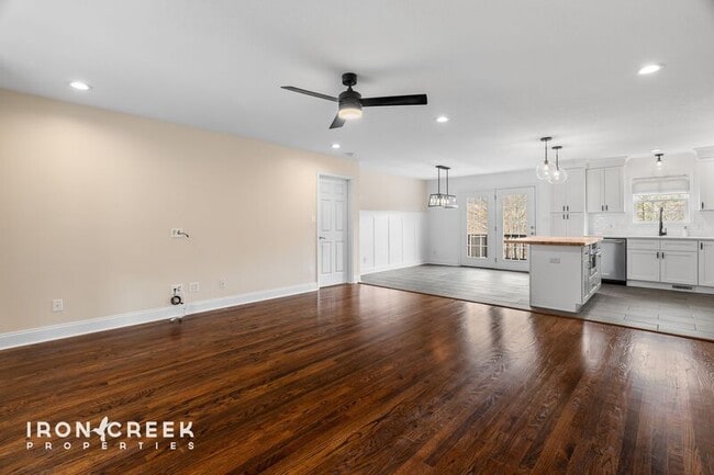 Foto del edificio - 8 Rose Briar Cir