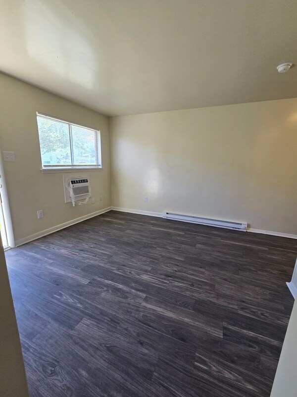 Foto del edificio - 1810 Williamsburg Rd