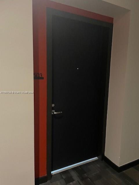 Foto del edificio - 151 SE 1st St