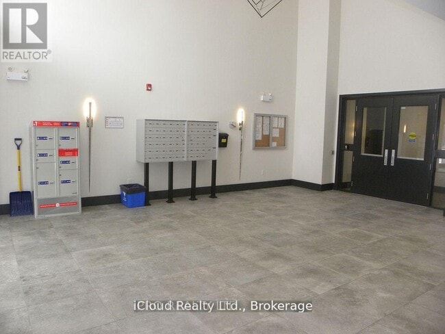 Building Photo - 85 Morrell St