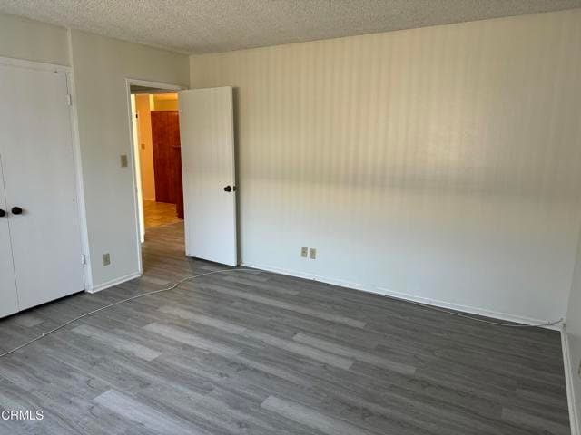 Building Photo - 48 S Oak Ave