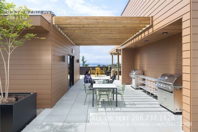 Building Photo - West Seattle Studio! Rooftop and Parking G...
