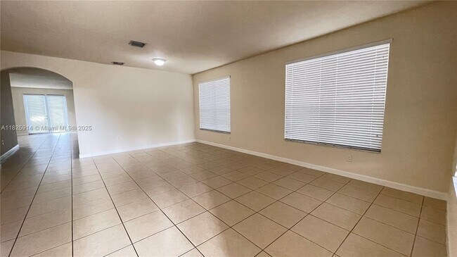 Foto del edificio - 9170 SW 171st Ct