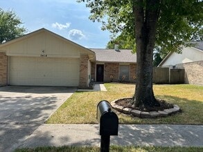 Building Photo - 5414 Fawn Trail Ln
