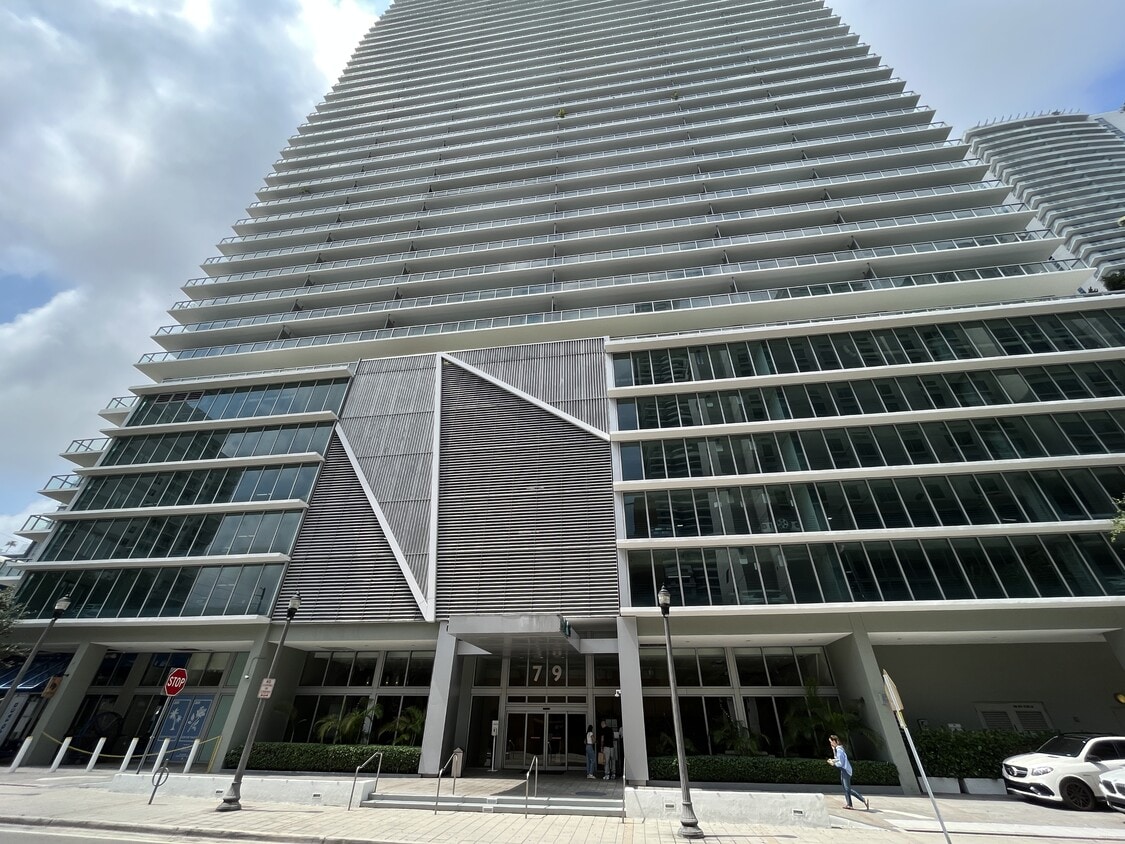 Photo - 79 SW 12th St (Miami, FL)