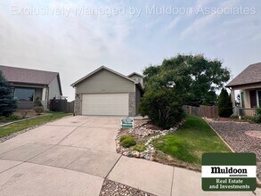 Building Photo - 6724 Lost Springs Dr