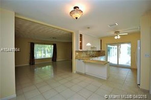 Building Photo - 6150 SW 118th St