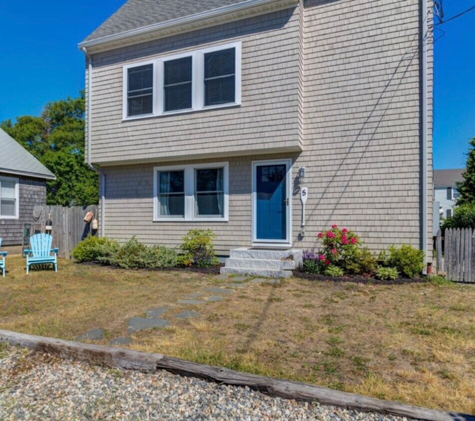5 Golden Ave, Biddeford, ME 04005 House Rental in Biddeford, ME