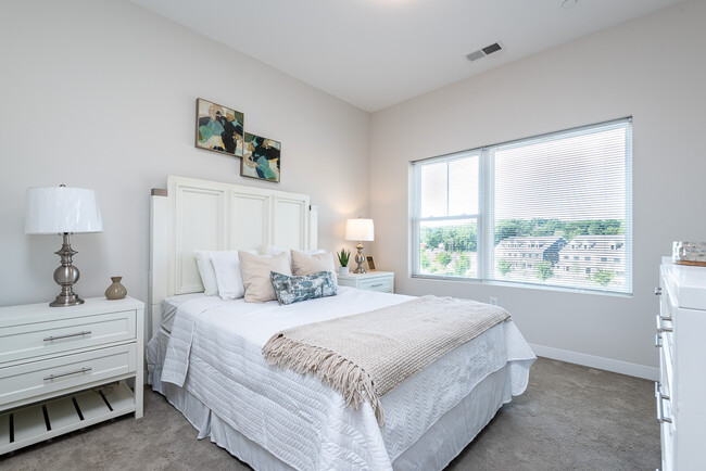 Main bedroom - Millside at Heritage Park