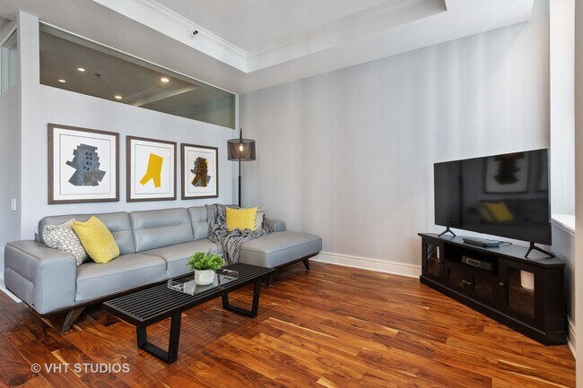 Foto del edificio - 212 W Washington St