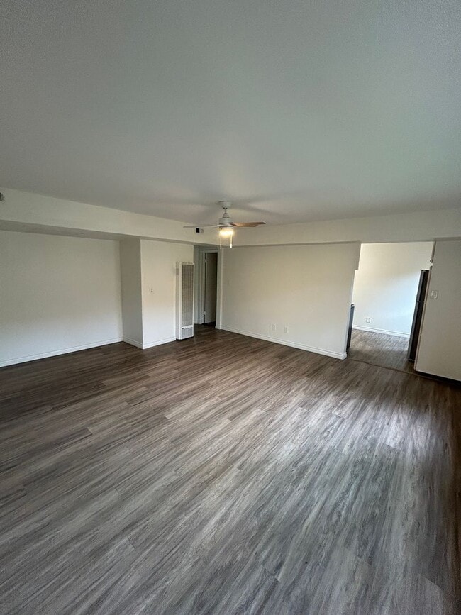 Building Photo - Upgraded 2 Bed 1 Bath in Golden Hill