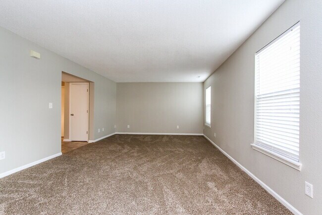 Building Photo - 2828 Mingo Ct