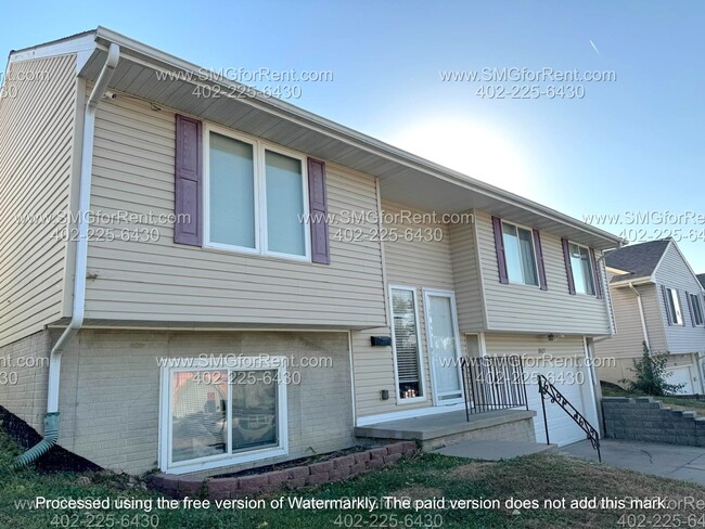 Building Photo - 2627 Z St