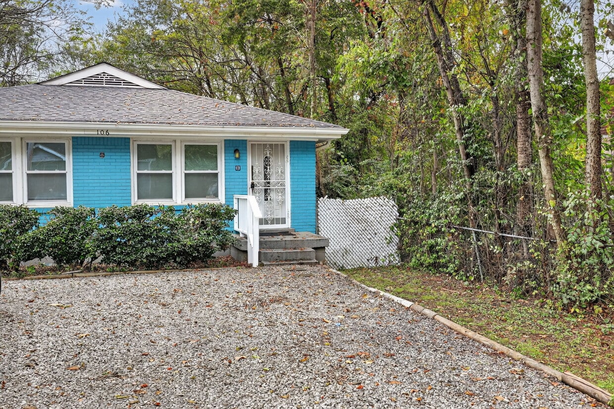 Primary Photo - 106 McKennell Dr