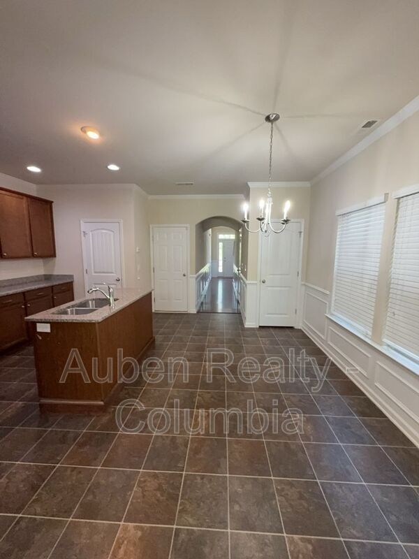 Foto del edificio - 204 Ashmore Ln