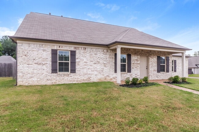 Building Photo - 9464 Cayuga Lp