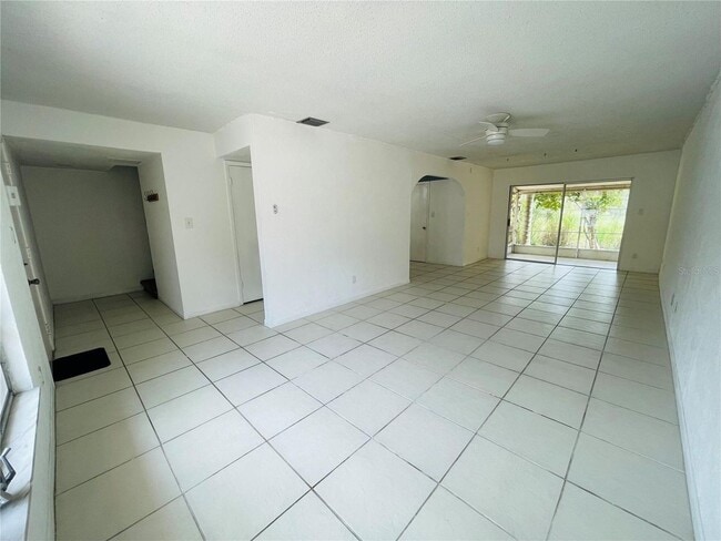 Photo - 3 Bedroom, 2.5 Bath home with upgraded kit...