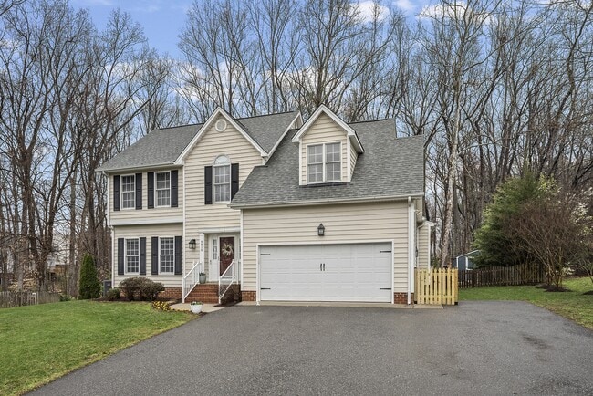Building Photo - 9816 Pine Creek Ct