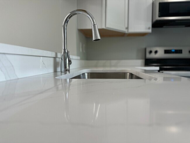 Foto del edificio - 6731 Sandpiper Ct
