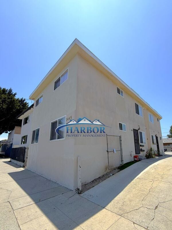 Building Photo - 1447 Wilmington Blvd