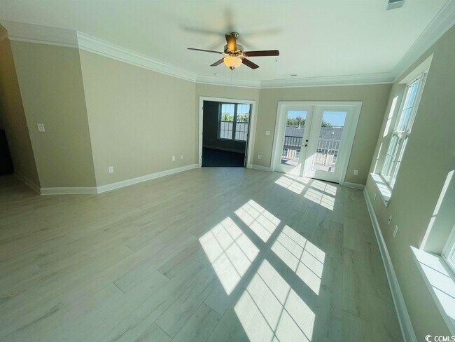 Building Photo - 165 Ella Kinley Cir