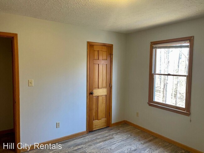 Building Photo - 3 br, 2 bath House - 930 Grand Arbre Drive