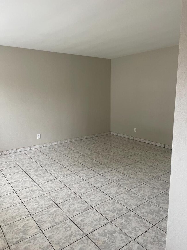 Building Photo - 3539 Baltic Ave