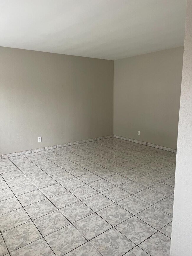 Foto del edificio - 3539 Baltic Ave