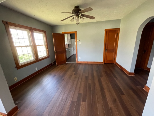 Foto del edificio - 1717 E North St