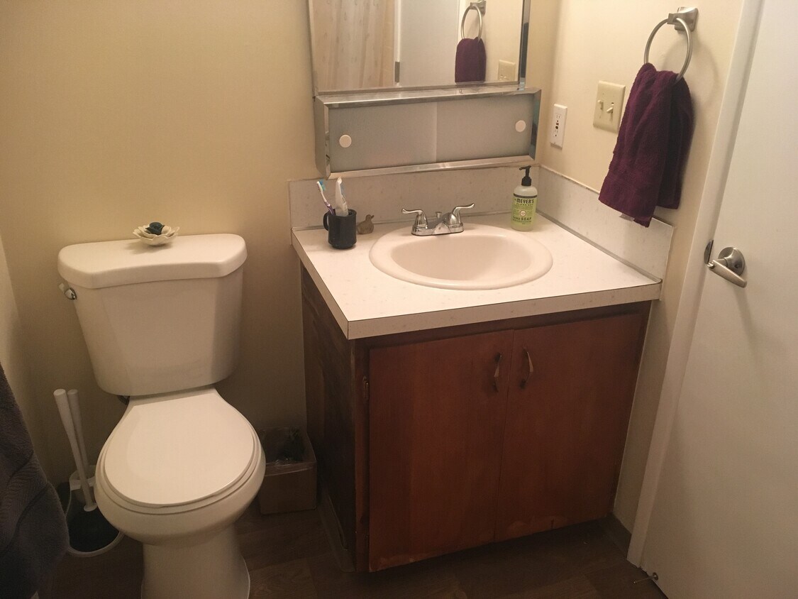 Foto del edificio - 435 Holly St