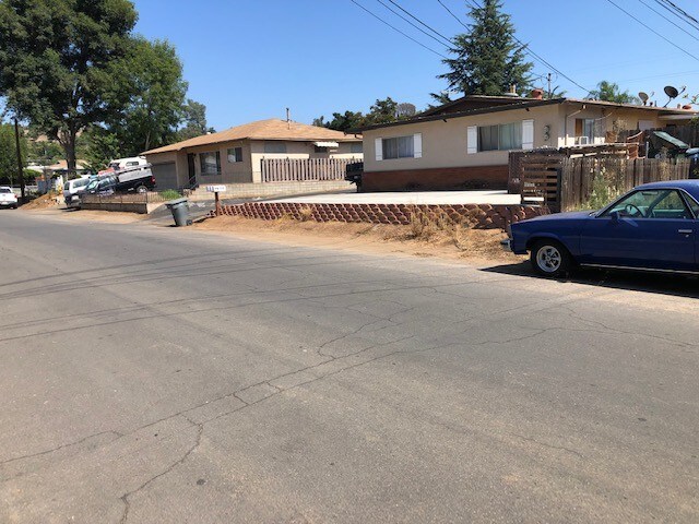 Foto principal - 155 E 14th Ave