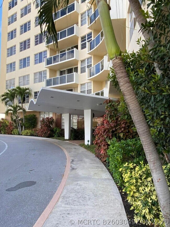 Foto del edificio - 2800 N Flagler Dr