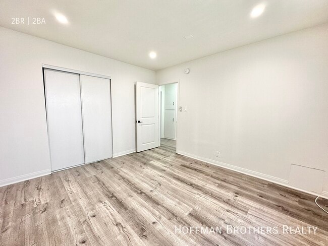 Foto del edificio - 14940 Magnolia Blvd