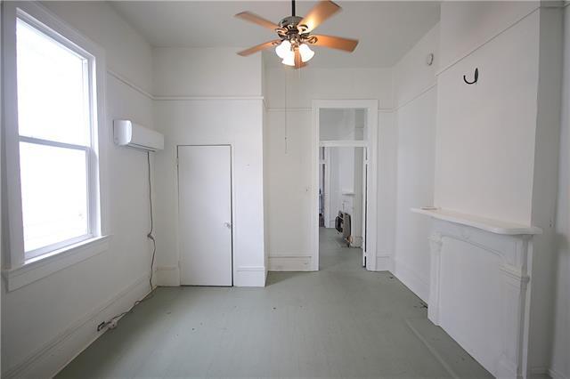 Foto del edificio - 1433 Mandeville St