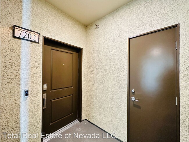 Building Photo - 2 br, 2 bath House - 2555 Hampton U #7202