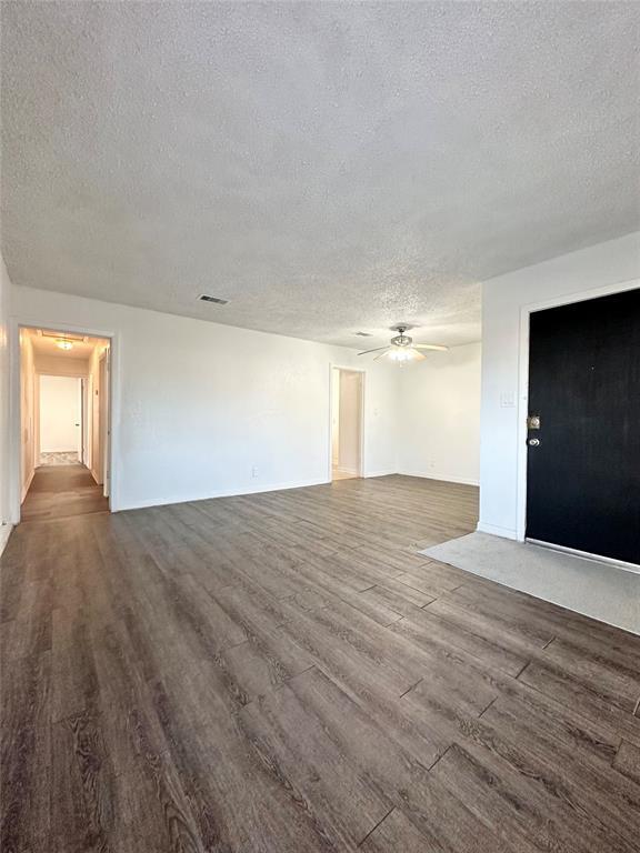 Building Photo - 8706 Tilgham St