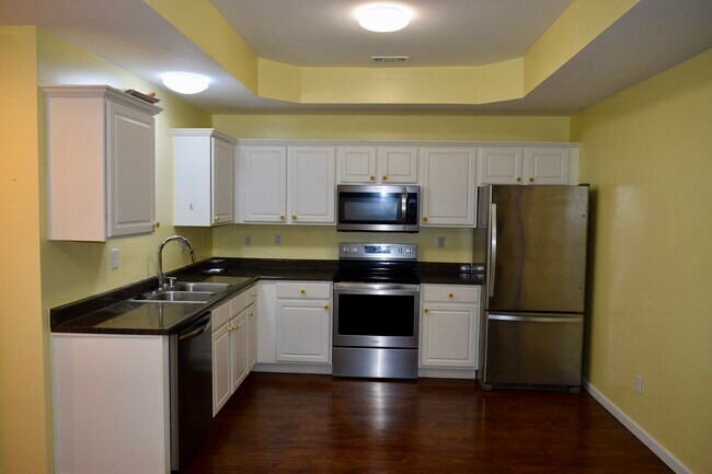 Building Photo - 3814 Polo Club Blvd