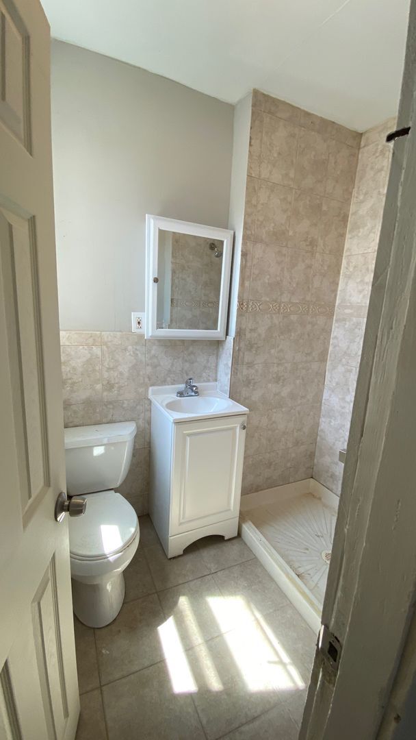 Foto del edificio - Spacious 3 Bedroom in Chelsea