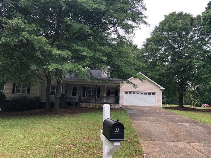Foto principal - 905 Windward Ct