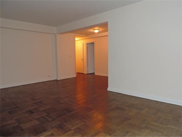 Foto del edificio - 41 West 58th Street
