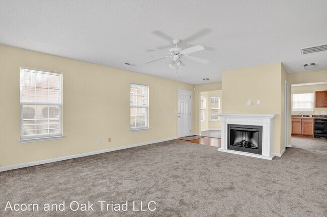 Building Photo - 3 br, 2.5 bath House - 117 Silhouette Drive