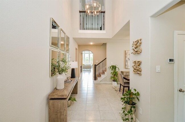 Building Photo - 3606 Lake Falls Dr