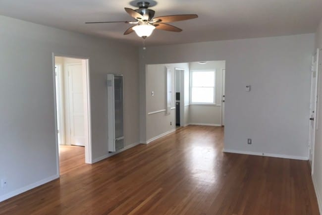 Living room of dining room - 1514 Yale St