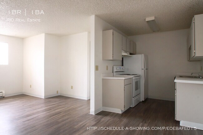 Building Photo - 2600 Ingalls St