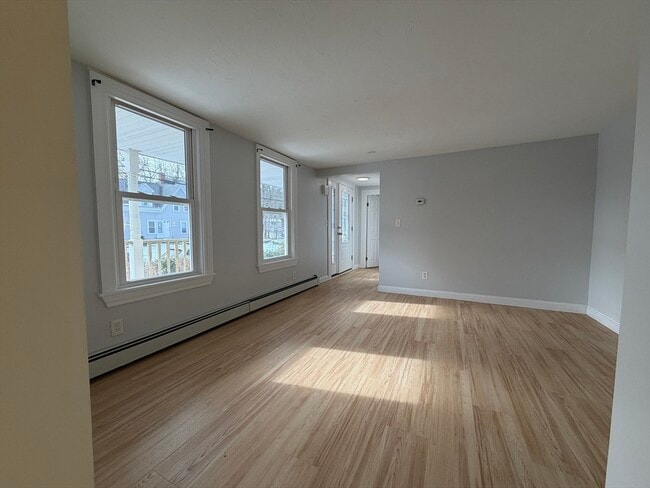 Building Photo - 12 Community Way