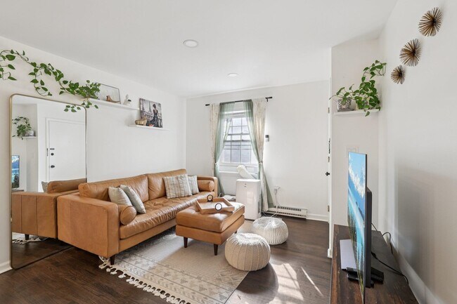 Foto del edificio - 14 A Lakeside Dr