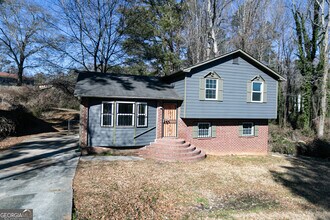Building Photo - 2761 Rockdale Dr