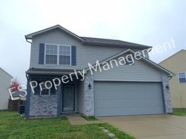 Building Photo - Wonderful  4 Bedroom 2.5 Bathroom Two Stor...